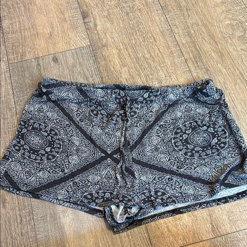 Black and Gray Paisley Athletic Shorts with Elastic Waistband